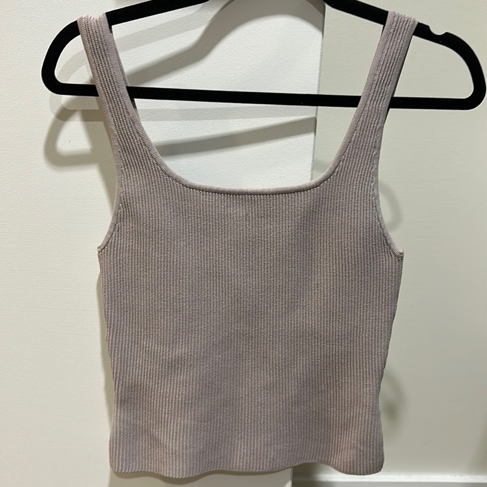 Babaton ribbed tank in lilac grey size M